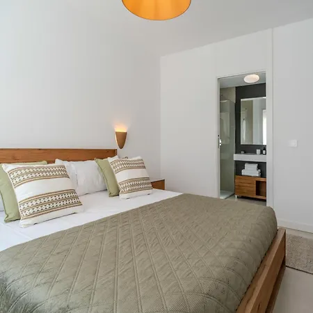 Sa59 - Elegant Semi-detached House With Solarium * Εστεπόνα