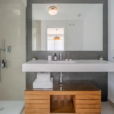 Σπίτι διακοπών Sa59 - Elegant Semi-detached House With Solarium *